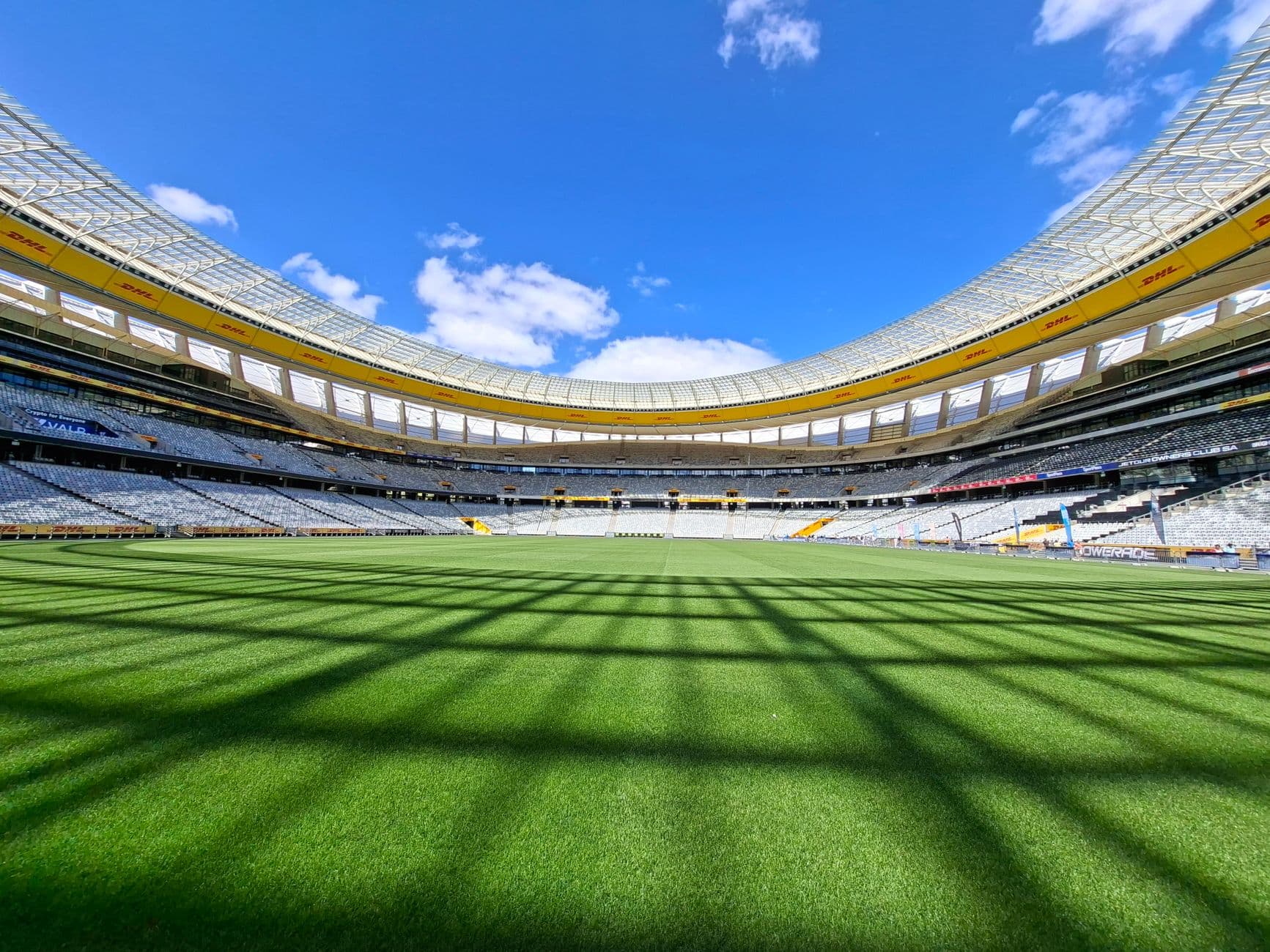 Où loger pour les matchs du Racing 92 à la Plenitude Arena : guide saison 2026-2027